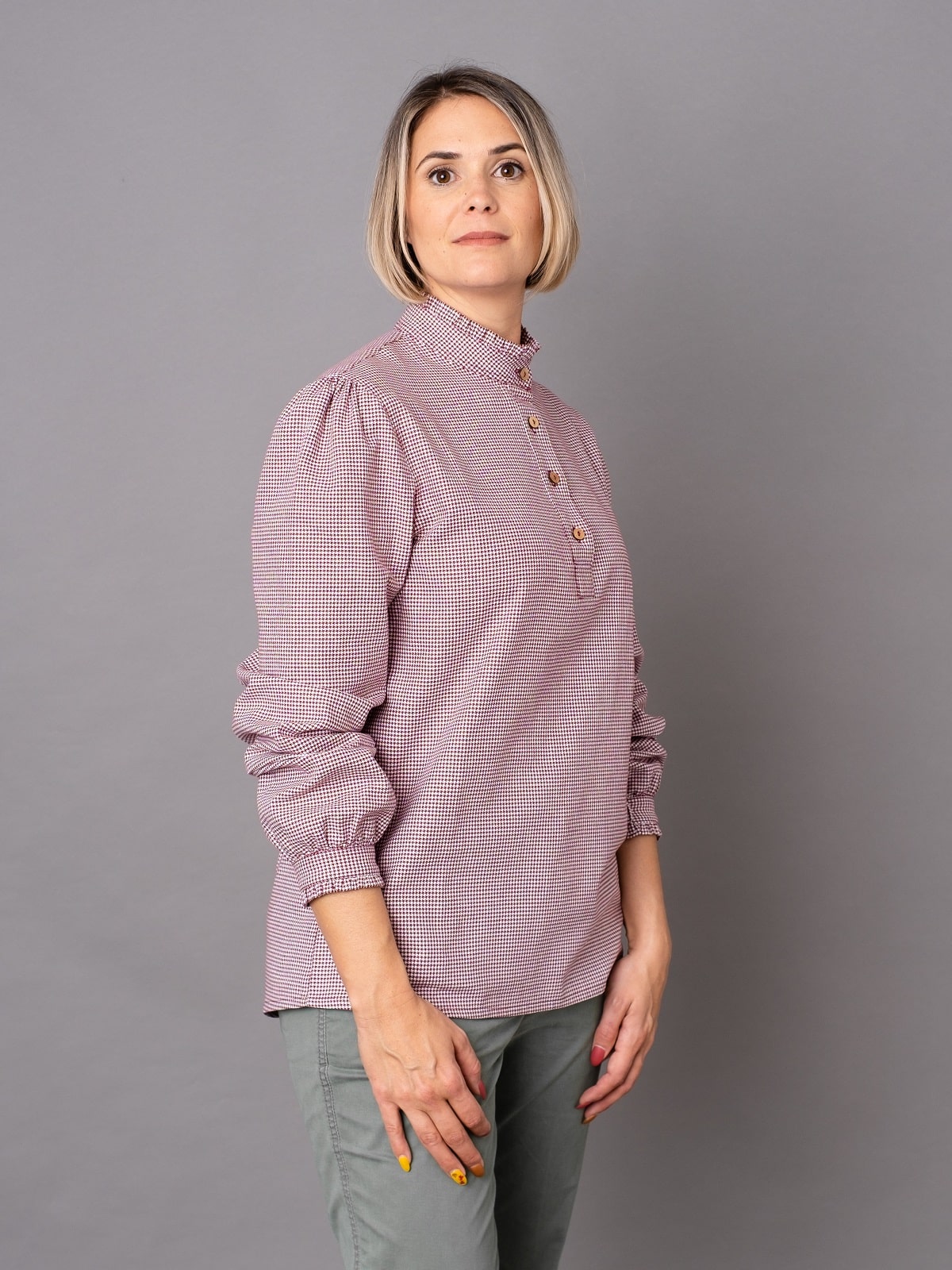Rüschenbluse Arth bordeaux & blau