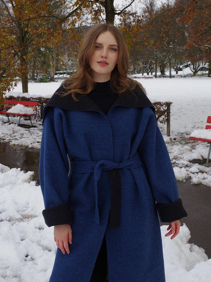 Wollmantel Samedan in Blau - Swiss Made