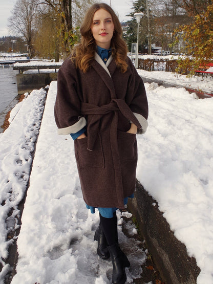 Wollmantel Samedan in Braun - Swiss Made