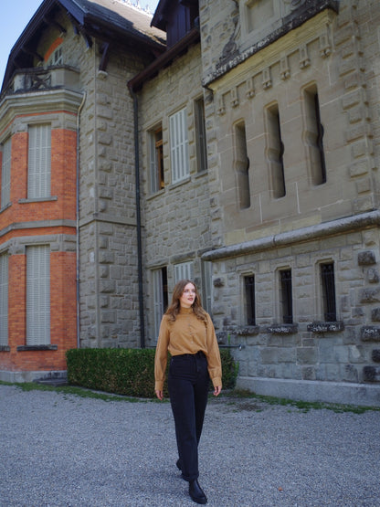 Bluse CORDas mit raffiniertem Kragen