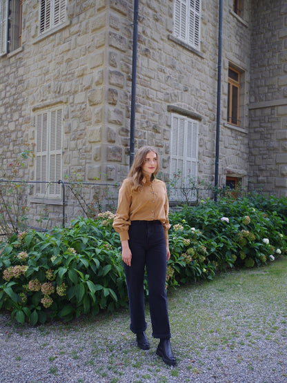 Bluse CORDas mit raffiniertem Kragen